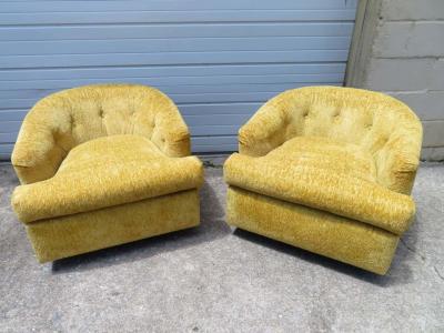 John Stuart Handsome Pair of John Stuart Swivel Barrel Back Lounge Chairs Mid Century Modern