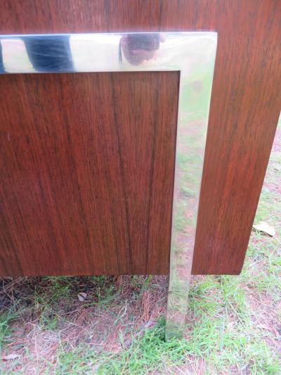 John Stuart Outrageous Milo Baughman Style Rosewood Chrome Case Sofa John Stuart