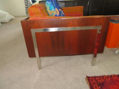 John Stuart Spectacular Pair Milo Baughman Style Rosewood Cube Lounge Chairs by John Stuart