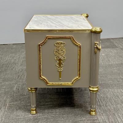 John Vesey Hollywood Regency John Vessey Style Steel Nightstands End Tables Bronze COM