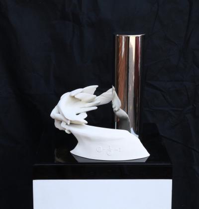 Jonty Hurwitz Meditating Together Yin Yang ivory white