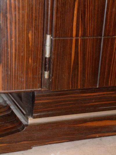 Jorge Rual Jorge Rual curve front cabinet buffet