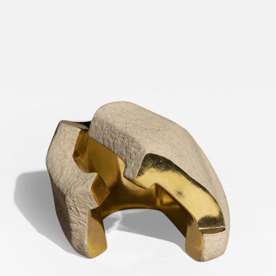 Jorge Y zpik Untitled Sin Titulo sculpture solid clay gold leaf beige 4