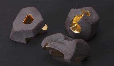 Jorge Y zpik Untitled Sin Titulo sculpture solid clay gold plated