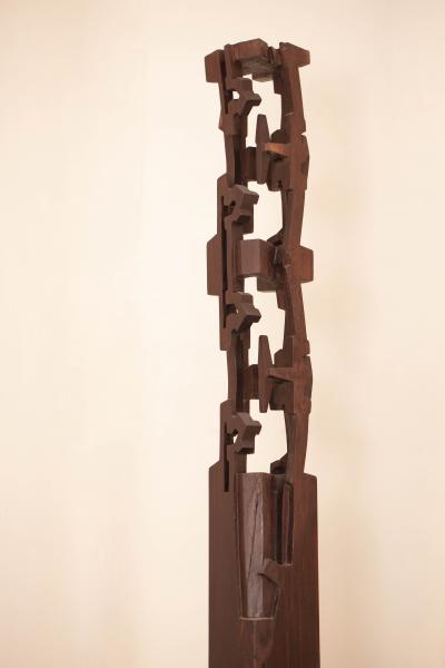 Jorge Y zpik Untitled sin titulo WOOD STELE IV