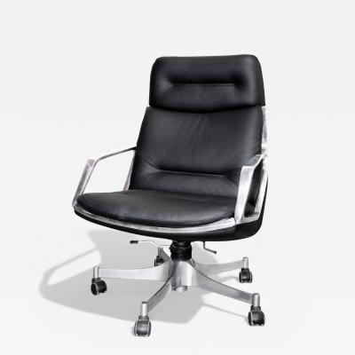 Jorge Zalszupin Brazilian Modern Tall Commander Swivel Chair Jorge Zalszupin 1973