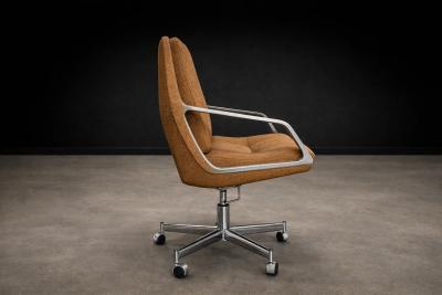 Jorge Zalszupin Low Commander Swivel Armchair by Jorge Zalszupin Bronze Chenille and Aluminum