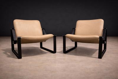 Jorge Zalszupin Pair of Lobby armchairs in Metal Leather Jorge Zalszupin 1970s