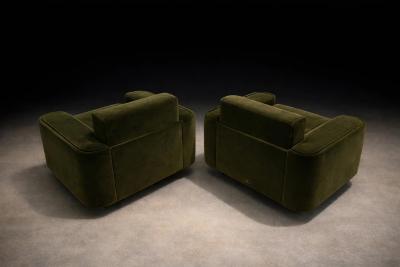 Jorge Zalszupin Pair of Pullman Armchairs in Dark Olive Velvet Jorge Zalszupin for L Atelier