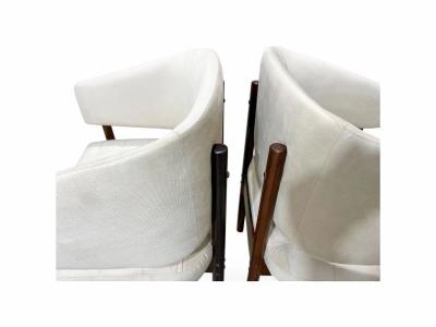 Jorge Zalszupin Pair of Senior Armchairs in Rosewood Suede Jorge Zalszupin 1960s