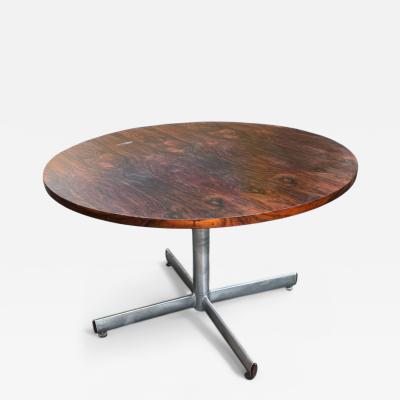 Jorge Zalszupin Round Dining Table in Hardwood and Metal Jorge Zalszupin 1960s Lot 40