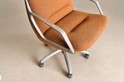 Jorge Zalszupin Tall Commander Swivel Chair Fiberglass Aluminum Chenille Lot 888B