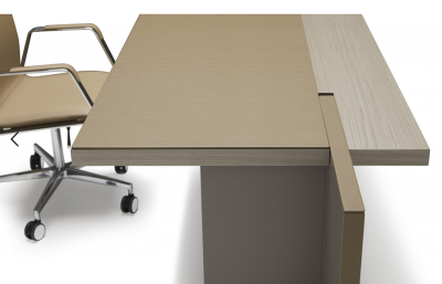 Jos Mart nez Medina Blp Desk by Jos Mart nez Medina for JMM