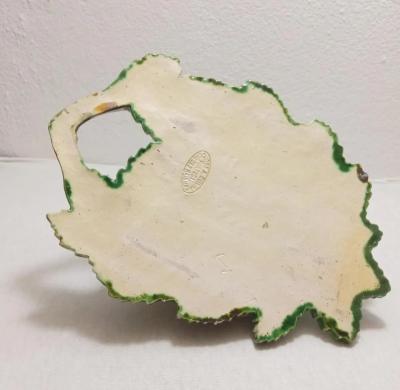 Jose alves Cunha Portuguese Palissy majolica wall planter Quality and beautiful piece 