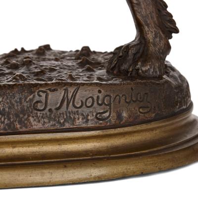Jules Moigniez Pair of large patinated bronze hunting dog models by Moigniez