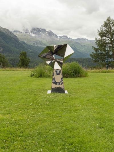 Julian Mayor Bird Sculpture