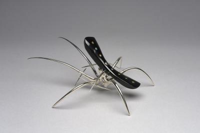 Julio Mart nez Barnetche Ara a Spider black jadeite sculpture with silver