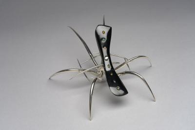 Julio Mart nez Barnetche Ara a Spider black jadeite sculpture with silver
