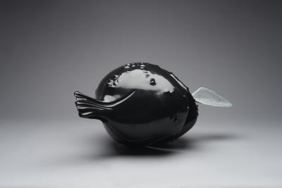 Julio Mart nez Barnetche PEZ GLOBO Marble and Jade sculpture