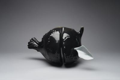 Julio Mart nez Barnetche PEZ GLOBO Marble and Jade sculpture