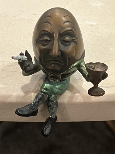 KIMBER FIEBIGER POLYCHROMED BRONZE OF HUMPTY DUMPTY SMOKING AND HAVING A COCKTAIL