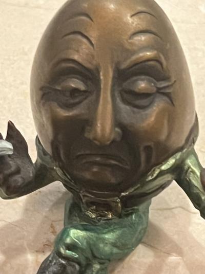 KIMBER FIEBIGER POLYCHROMED BRONZE OF HUMPTY DUMPTY SMOKING AND HAVING A COCKTAIL