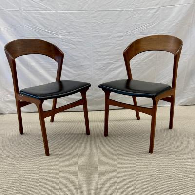 Kai Kristiansen Set of Ten Kai Kristiansen Style Mid Century Modern Dining Side Chairs Danish