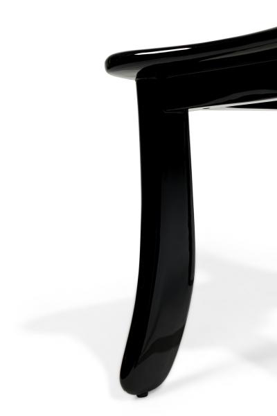 Kar Studio Contemporary Oracle Chair with Gloss Finish