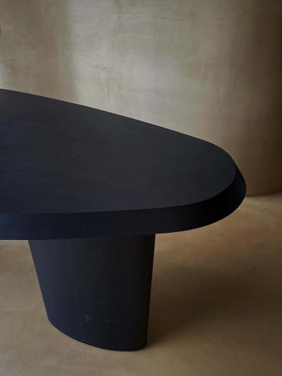 Kar Studio Contemporary Oval Dining Table