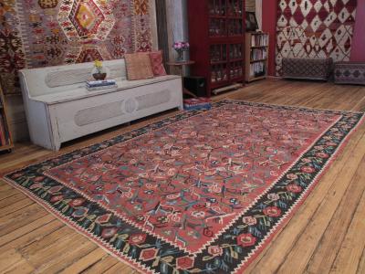 Karabag Kilim