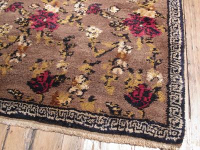 Karapinar Rug with Flowers and Greek Key Border