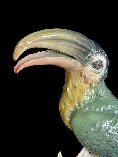 Karl Ens Karl Ens Fine Porcelain Polychrome Exotic Bird Sculpture of a Toucan
