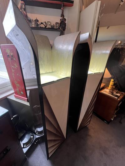 Karl Springer EXCEPTIONAL ILLUMINATED ART DECO REVIVAL LACQUERED WOOD FROSTED GLASS CABINETS
