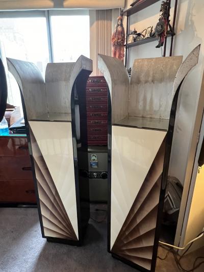 Karl Springer EXCEPTIONAL ILLUMINATED ART DECO REVIVAL LACQUERED WOOD FROSTED GLASS CABINETS