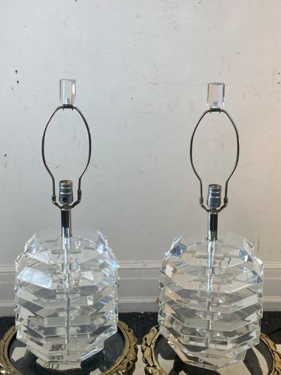 Karl Springer EXCEPTIONAL MODERNIST LUCITE BEEHIVE DESIGN LAMPS