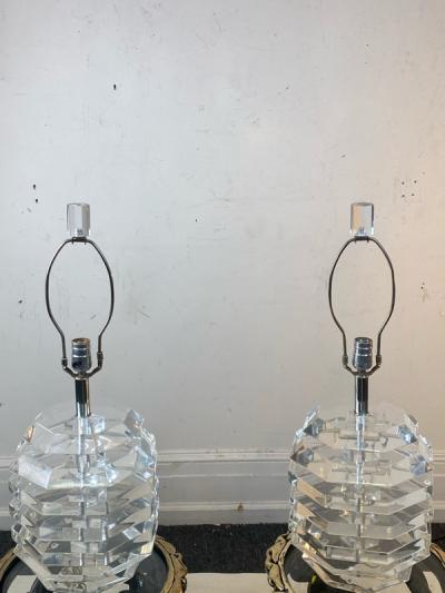 Karl Springer EXCEPTIONAL MODERNIST LUCITE BEEHIVE DESIGN LAMPS