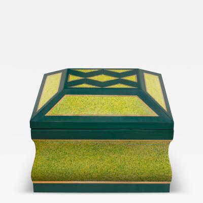 Karl Springer Karl Springer Hinged Box in Green Lacquer with Gold Foil 1970s