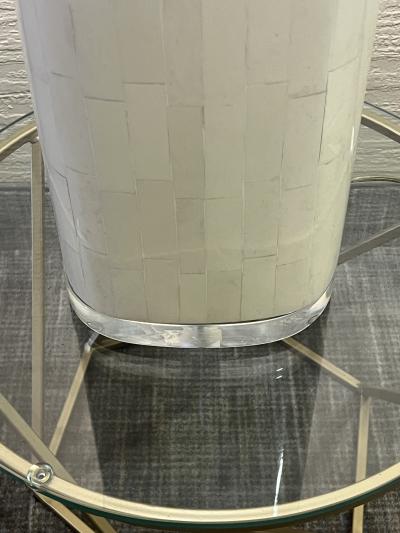 Karl Springer MODERN LUCITE AND BRASS TESELLATED BONE LAMP IN THE MANNER OF KARL SPRINGER