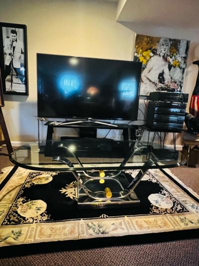 Karl Springer MODERNIST CHROME AND BRASS TULIP COFFEE TABLE IN THE MANNER OF KARL SPRINGER