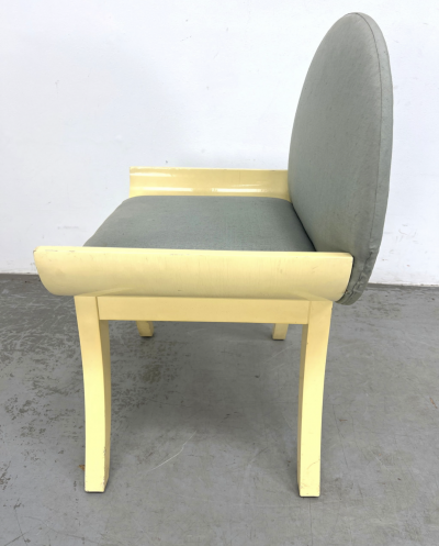 Karl Springer MODERNIST CREAM LACQUER VANITY CHAIR BY KARL SPRINGER