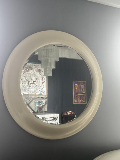 Karl Springer MONUMENTAL ROUND MODERNIST WHITE LACQUERED MIRROR