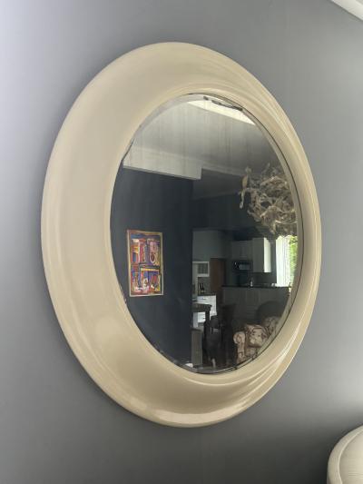Karl Springer MONUMENTAL ROUND MODERNIST WHITE LACQUERED MIRROR