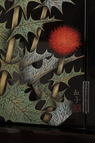 Kazuko Taniuchi Shelf for Cosmetic Boxes with Design of Dragonflies and Thistles T 4888 