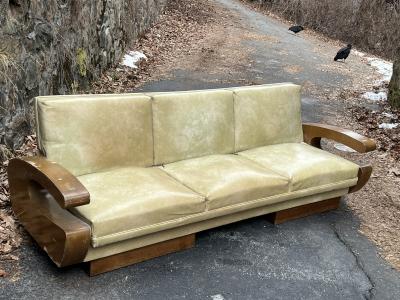 Kem Weber MODERNIST ART DECO CURVED WOOD SETTEE IN THE MANNER OF KEM WEBER