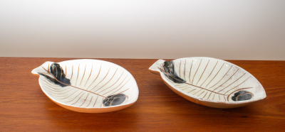 Kenji Fujita Lagardo Tackett Kenji FujIta Ceramic Fish Dishes or Spoon Rest Circa 1950s