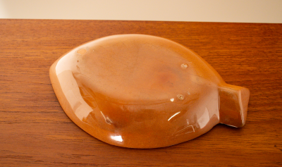 Kenji Fujita Lagardo Tackett Kenji FujIta Ceramic Fish Dishes or Spoon Rest Circa 1950s