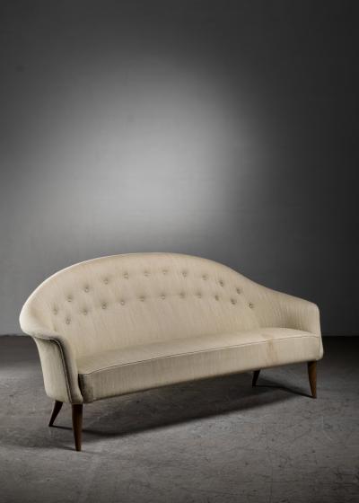 Kerstin H rlin Holmquist Kerstin Holmquist Paradiset sofa in light green