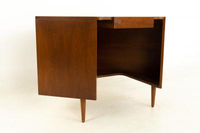 Kipp Stewart Kipp Stewart for American Design Foundation Mid Century Solid Cherry Corner Desk