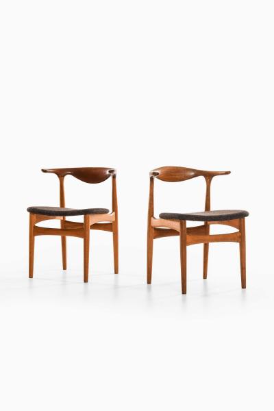 Knud Faerch Set of 10 Cowhorn Dining Chairs in Fabric Oak Teak by Knud F rch 1969