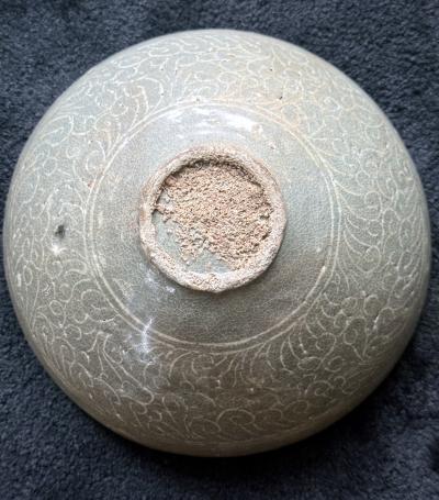 Korean Ceramic Celadon Bowl with Sanggam Slip Inlay Goryeo Dynasty